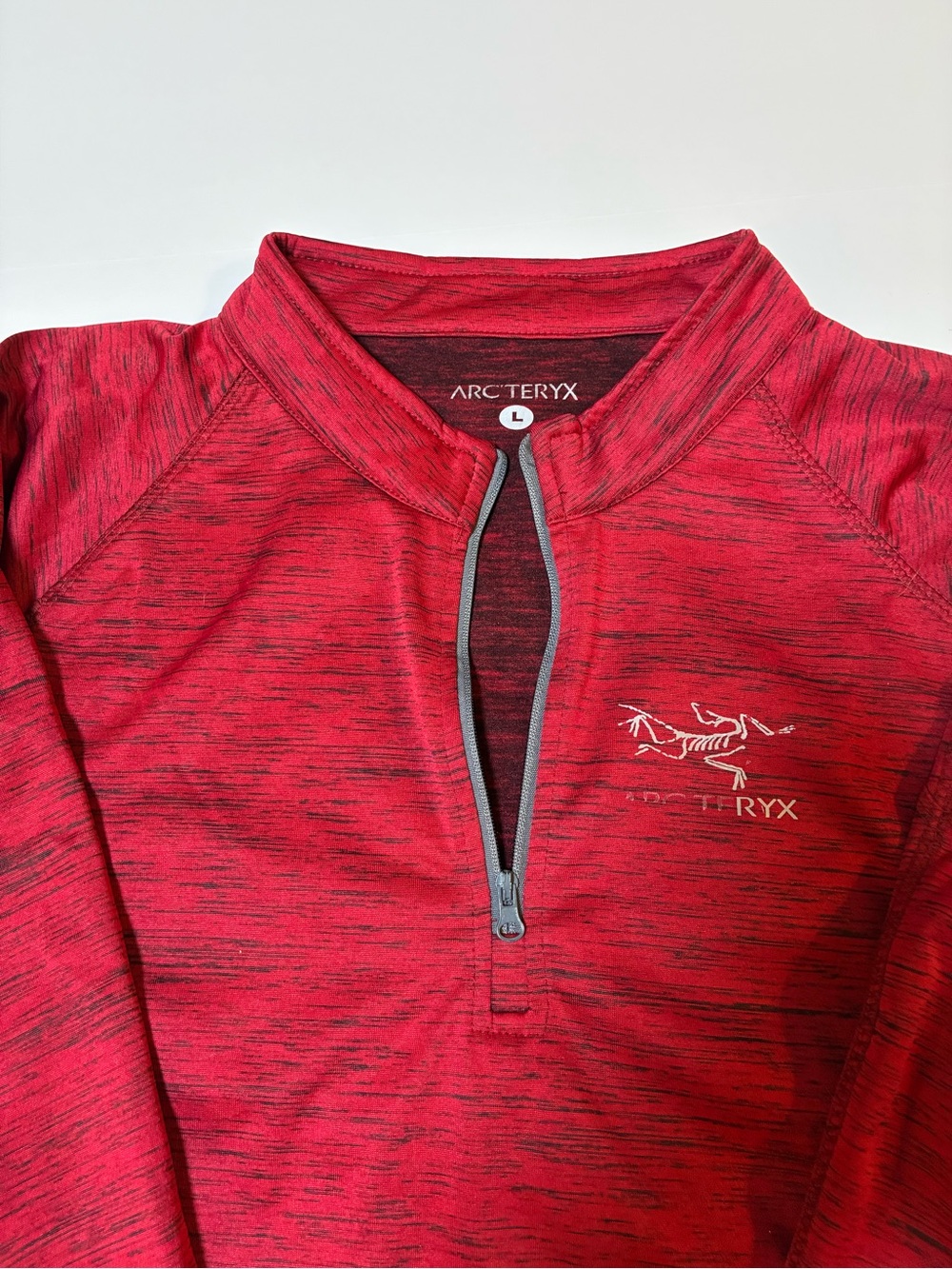 Arc'teryx Women’s Red Quarter-Zip Performance Sweater Size L ( tight fit)